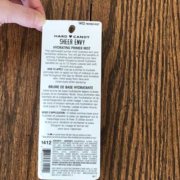 Hard Candy Hydrating Primer Mist - Picture 2 of 3